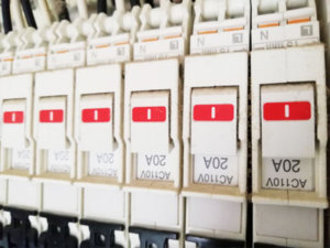 店舗やオフィスで必要な契約アンペア数の目安とは？