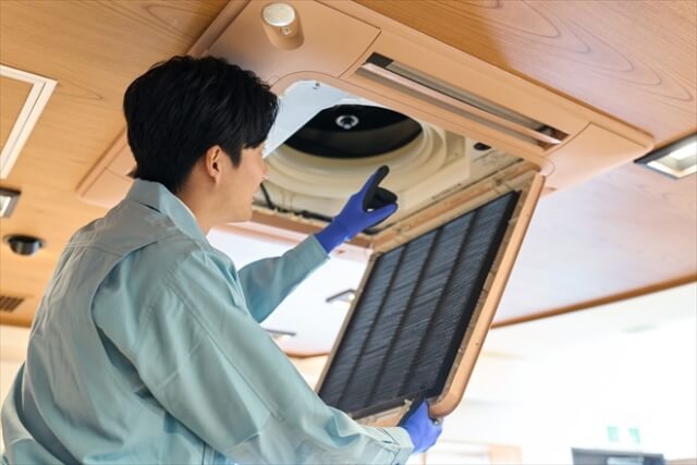 業務用エアコンを導入したら点検が必要な理由とは