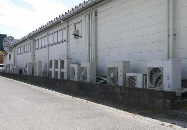 フロンとは何か？エアコンにおける重要な冷媒の役割とは？