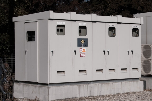 キュービクル本体の耐用年数は何年?