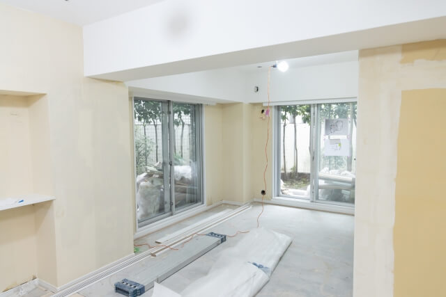 建物の用途変更に伴う手続き。建築基準法や消防法に則った対応を解説