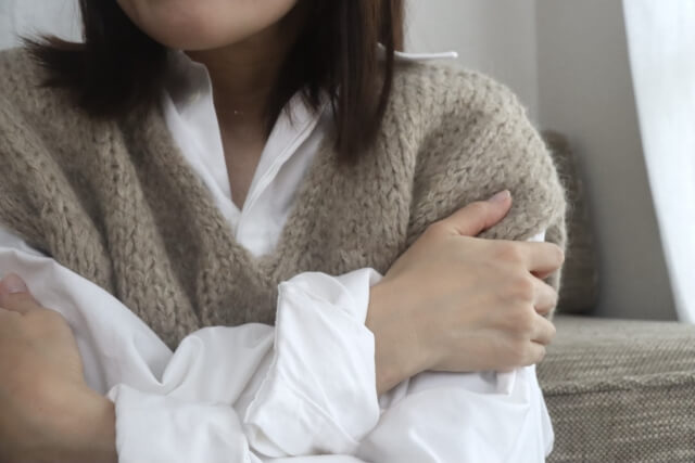 業務用エアコンの暖房が効かない！原因や効きを良くするための対処法を解説